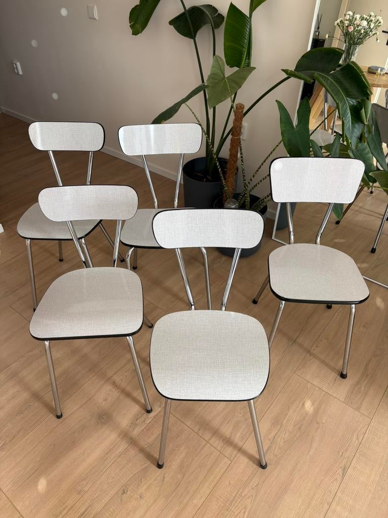 Stoeltjes formica, Ophalen, Gebruikt, Wit, Vijf, Zes of meer stoelen