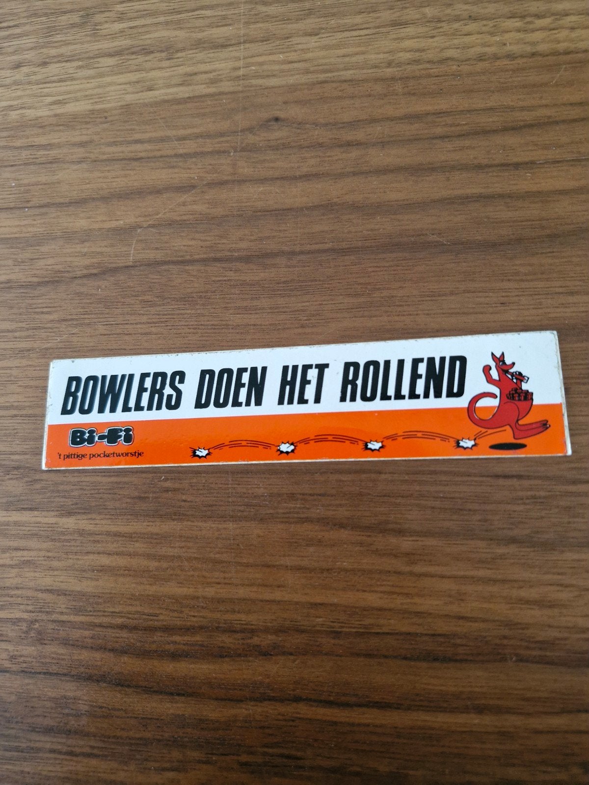 8968 Vintage Bi-Fi Sticker: Bowlers doen het rollend, Ophalen of Verzenden, Gebruikt, Merk