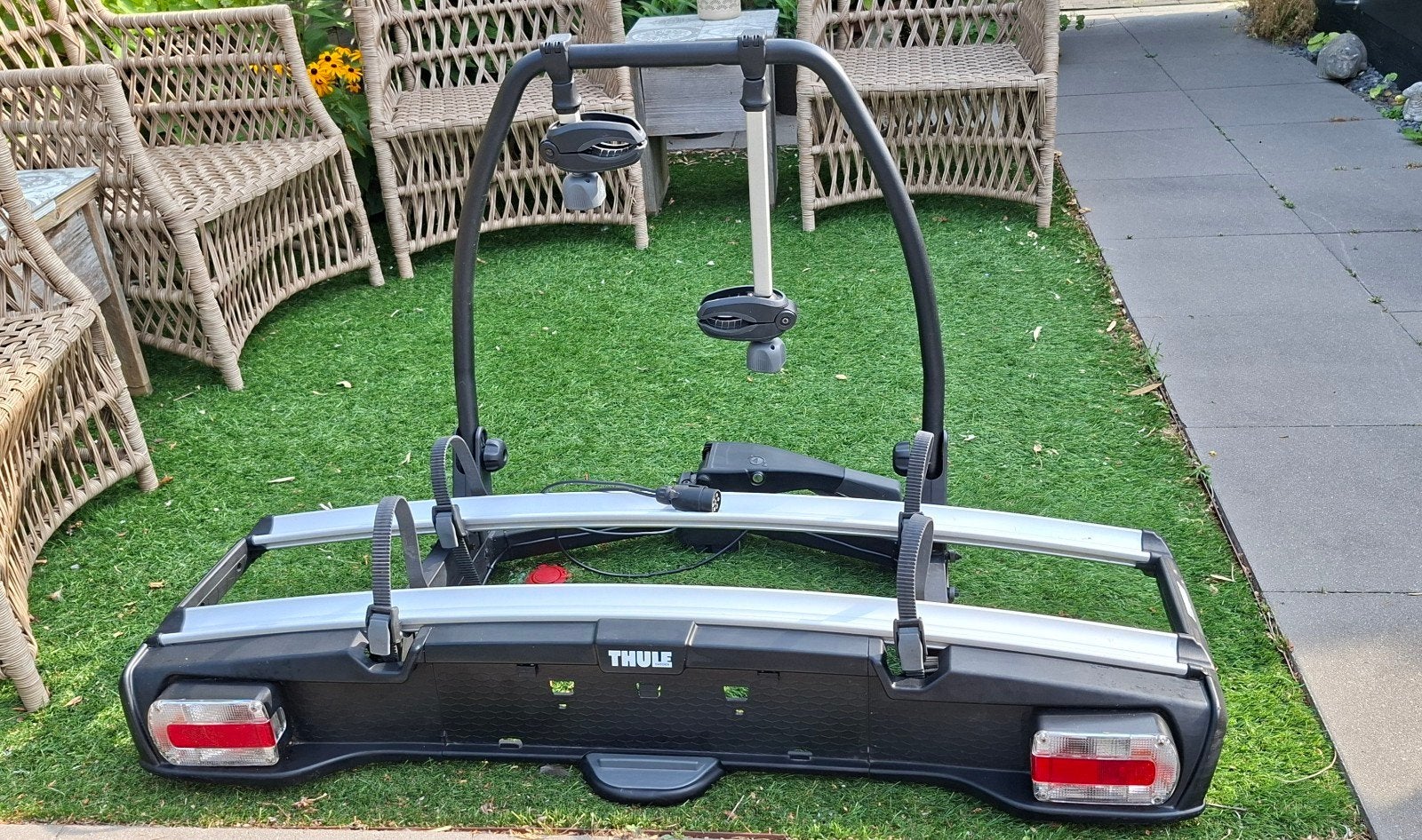 Thule VeloSpace 918 fietsendrager voor 2 e-bikes, Auto diversen, Fietsendragers, Zo goed als nieuw, Trekhaakdrager, 2 fietsen