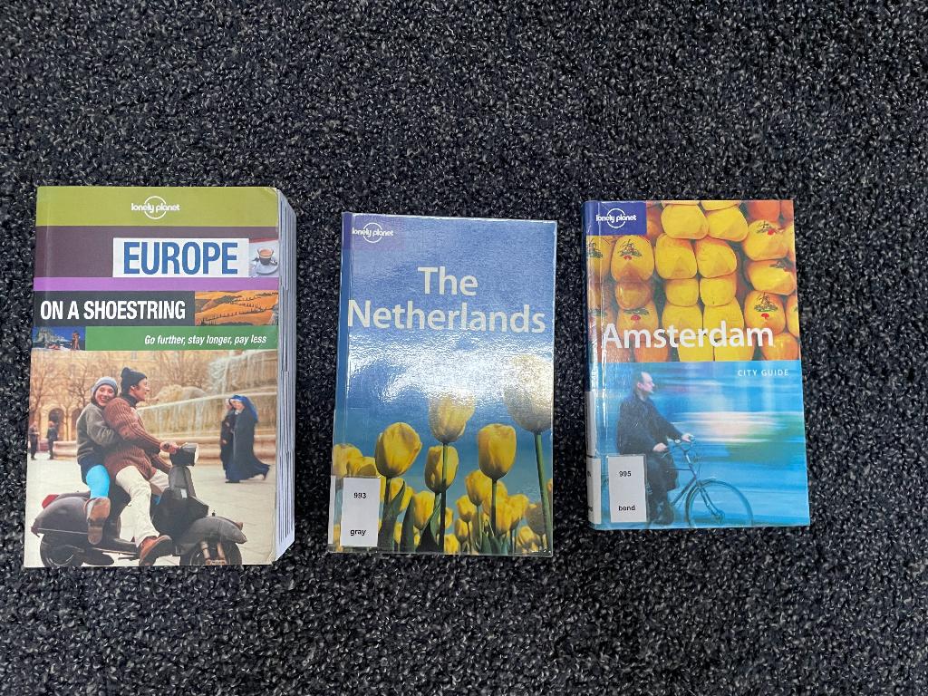 Lonely Planet Europa, The Netherlands en Amsterdam, Gelezen, Lonely Planet, Europa, Ophalen of Verzenden