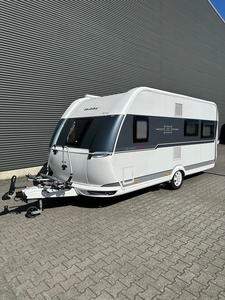 Dé Kans! Hobby 460 UFE Mover Kingsize bed Als Nieuw!, Vast bed, Rondzit, Bedrijf, 5 tot 6 meter