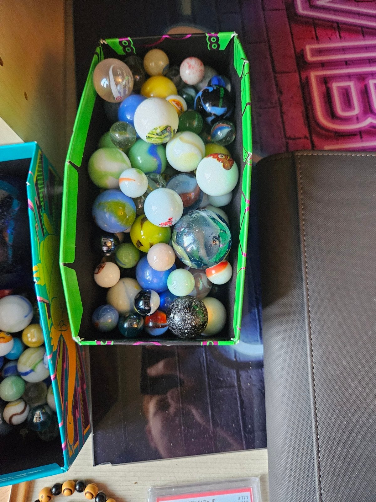 kleine kniker collectie met een boken oog kniker, Ophalen of Verzenden, Gebruikt, Jongen of Meisje