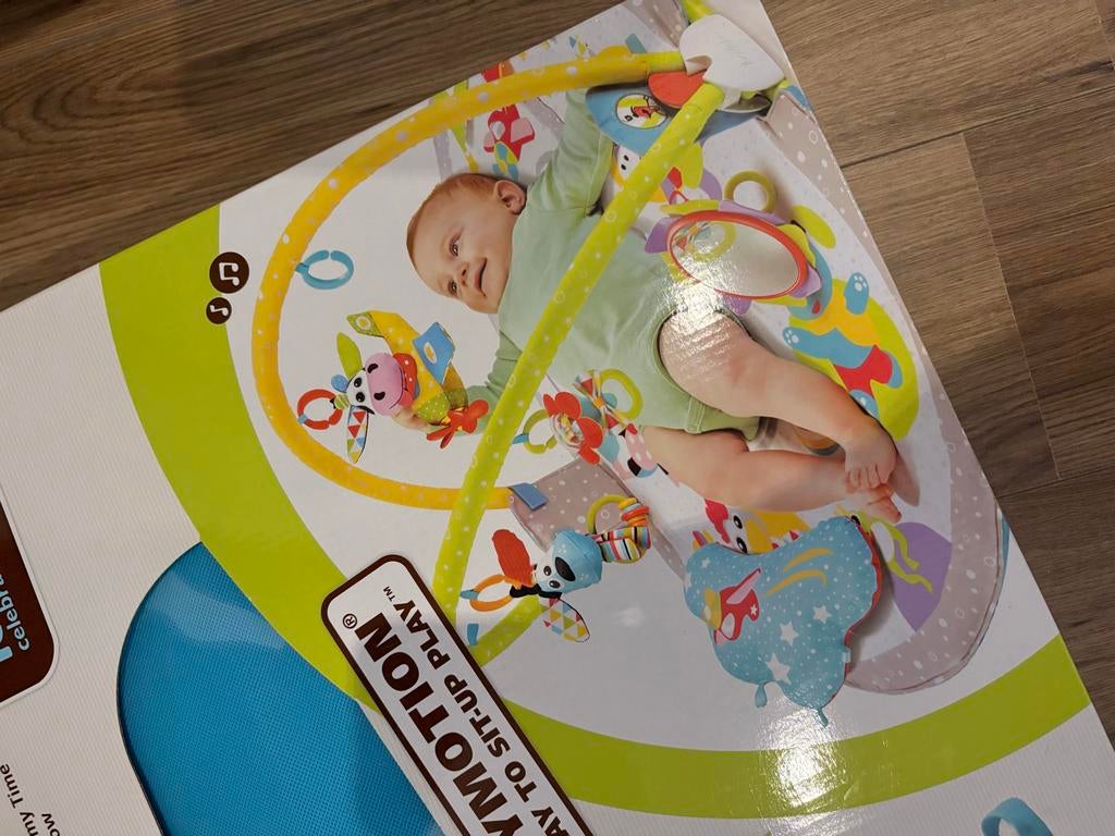 Yookidoo Gymotion Lay to Sit-Up Play Speelkleed, Ophalen, Zo goed als nieuw