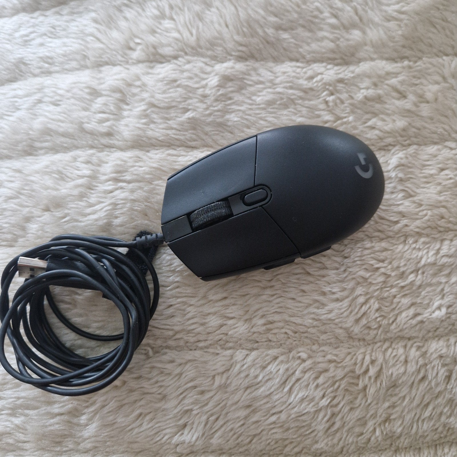 Logitech G203 LIGHTSYNC Gaming Muis Zwart Bedraad, Computers en Software, Muizen, Rechtshandig, Muis, Ophalen of Verzenden, Zo goed als nieuw
