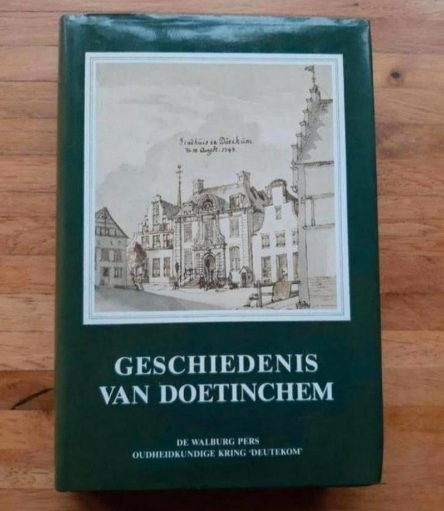 Geschiedenis van Doetinchem bodemvondsten archeologie info, Ophalen of Verzenden, Zo goed als nieuw