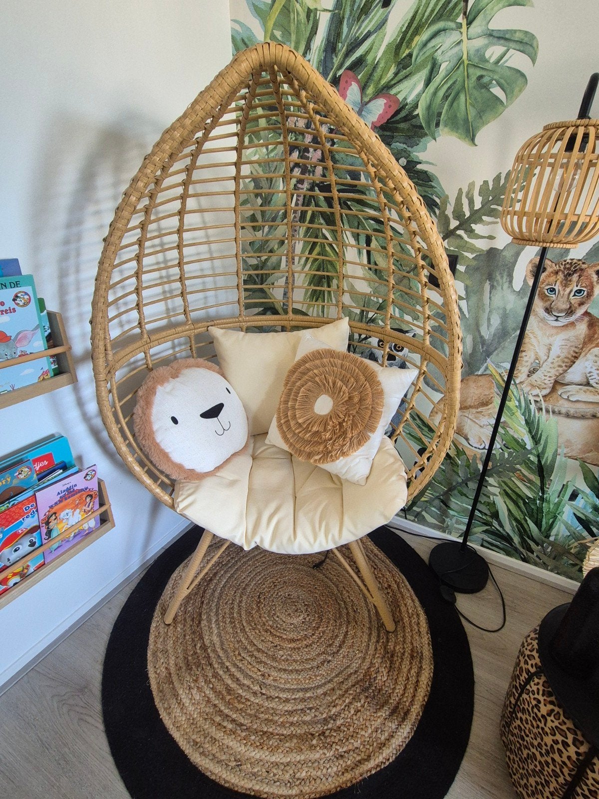 Rotan hangstoel/ei stoel voor kinderkamer, Ophalen, Bruin, Zo goed als nieuw, Boho, Natuurlijk, Kinderkamer