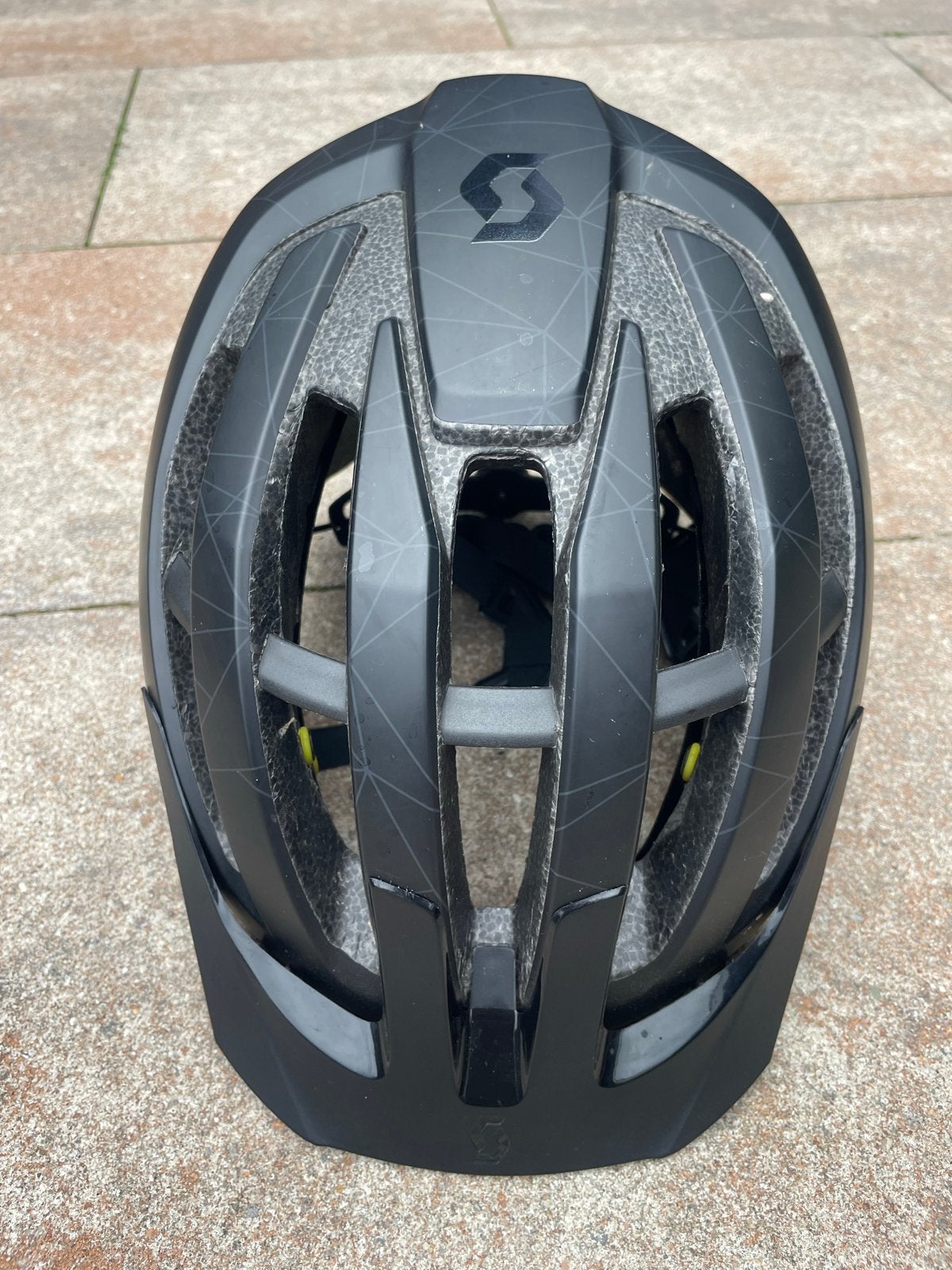 Mountainbike helmMaat M Zwart, Ophalen of Verzenden, Zo goed als nieuw, M, Heer of Dame