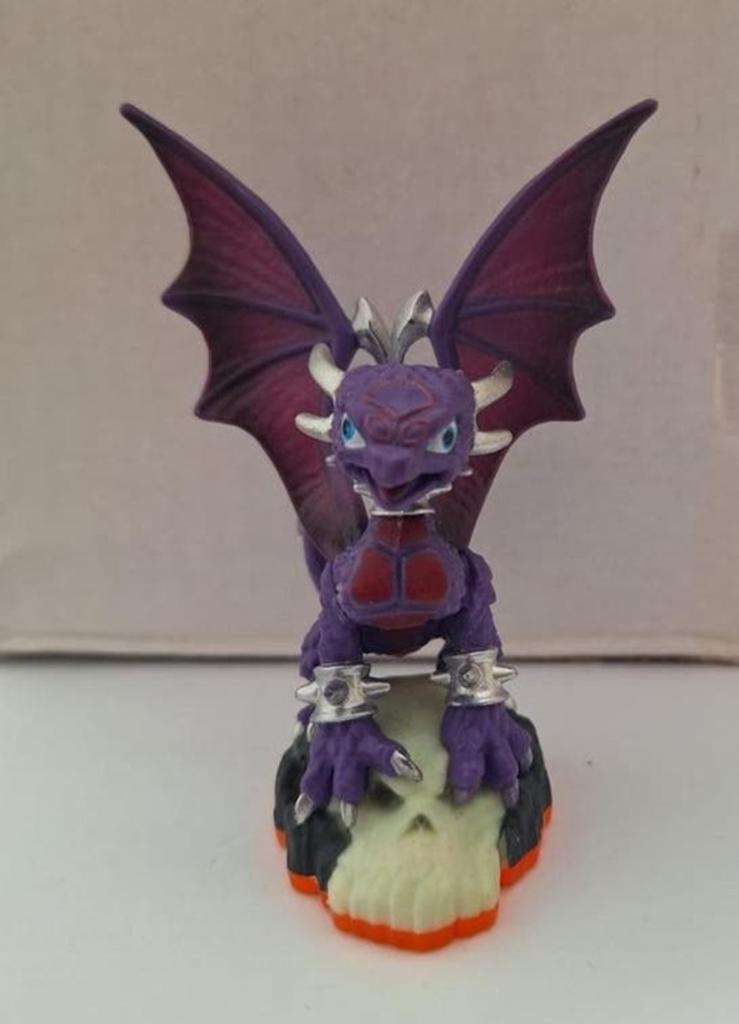 Skylanders Cynder Figuur - Paarse Draak met Vleugels, Ophalen of Verzenden, Gebruikt