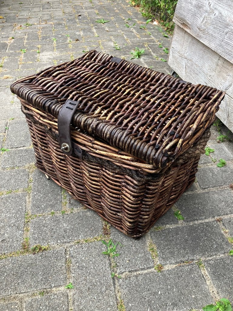 New Looxs Rotan Fietsmand met Deksel Bruin Large 45 Liter, Ophalen of Verzenden, Gebruikt, Fietsmand, New Looxs