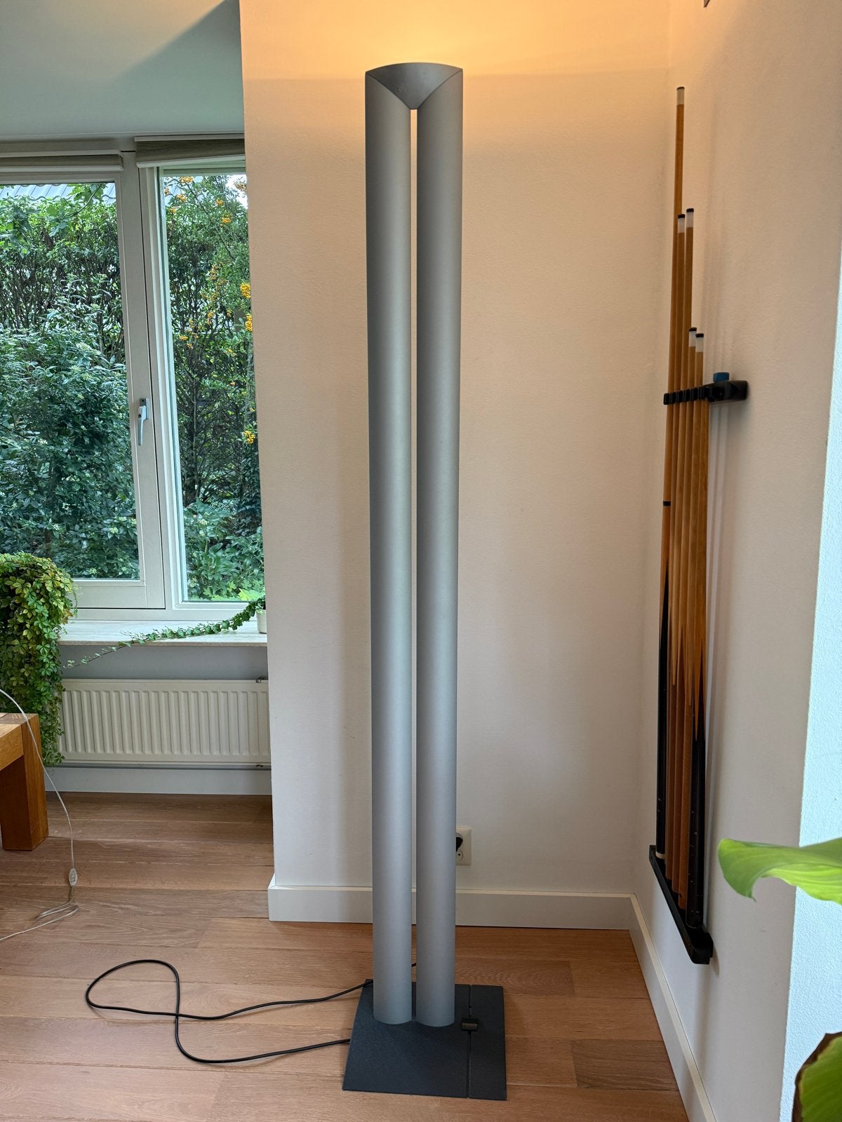 Design uplighter Belux Stele vloerlamp, aluminium, zgan, Ophalen, Strak, industrieel, Zo goed als nieuw, Metaal