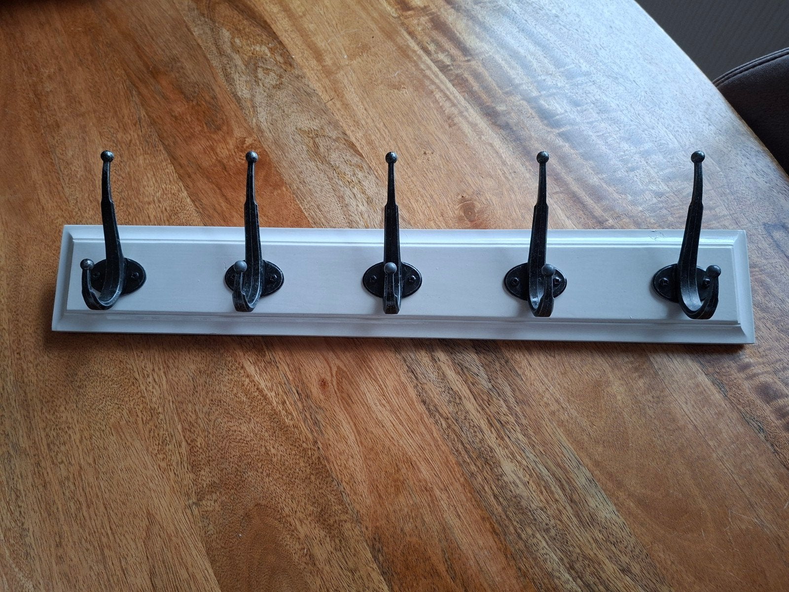 Ikea witte wandkapstok met 5 haken, Wandkapstok, Gebruikt, Ophalen of Verzenden, Minder dan 100 cm