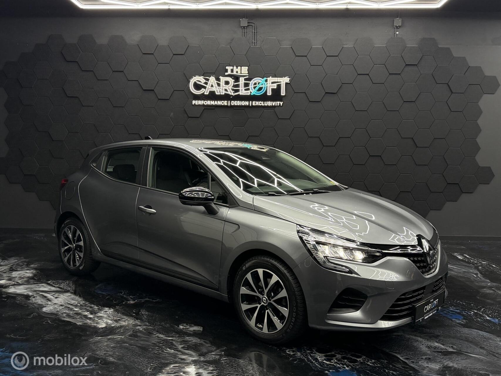 Renault Clio 1.6 E-Tech Hybrid|Automaat|Dealer Onderhouden|, Auto's, Dealer onderhouden, Gebruikt, Hybride Elektrisch/Benzine