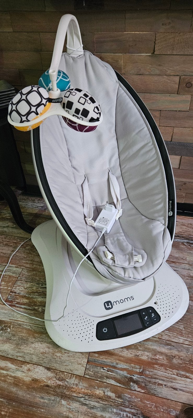 4moms MamaRoo 4.0 Wipstoel - Zo goed als nieuw, Verstelbaar, Wipstoel, Zo goed als nieuw, Ophalen