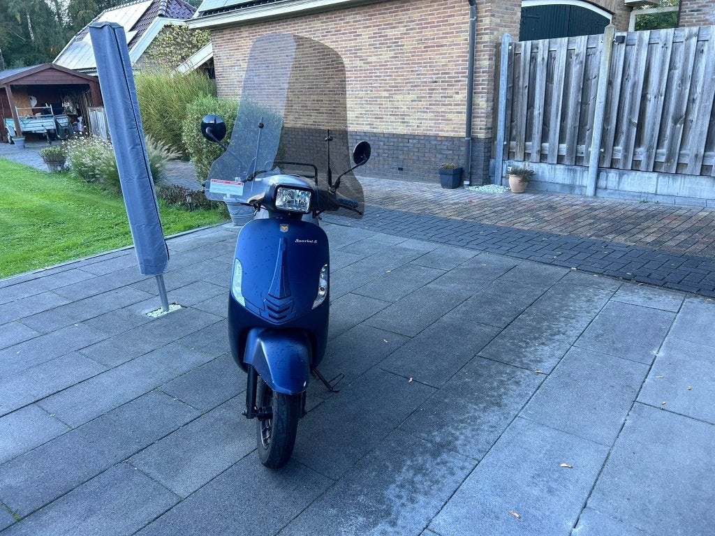 La souris Sourini S 2021 2 helmen en beenkleed!, Ophalen, Zo goed als nieuw, Overige typen, Overige merken