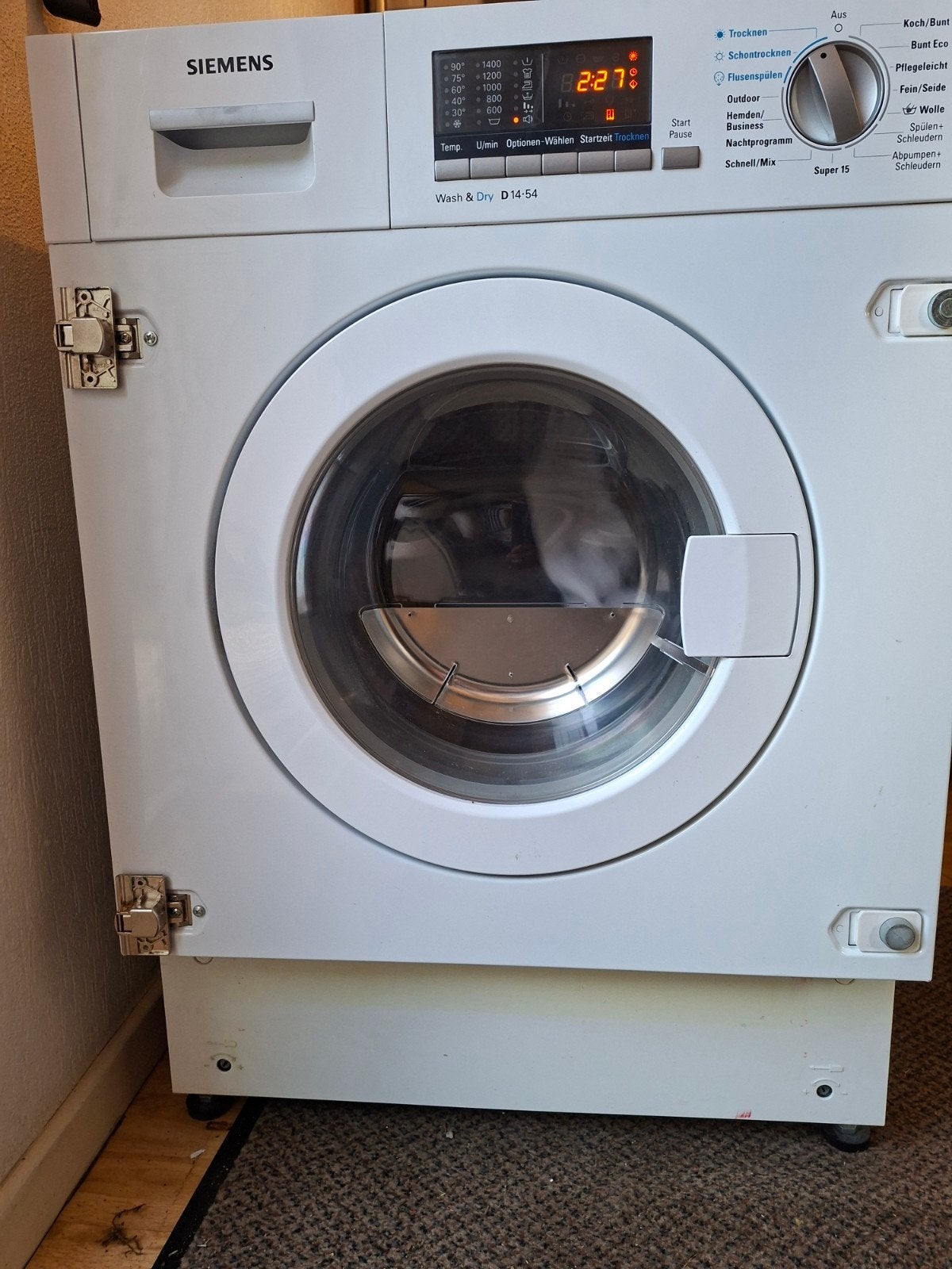 Siemens iQ500 geïntegreerde was-droogcombinatie
