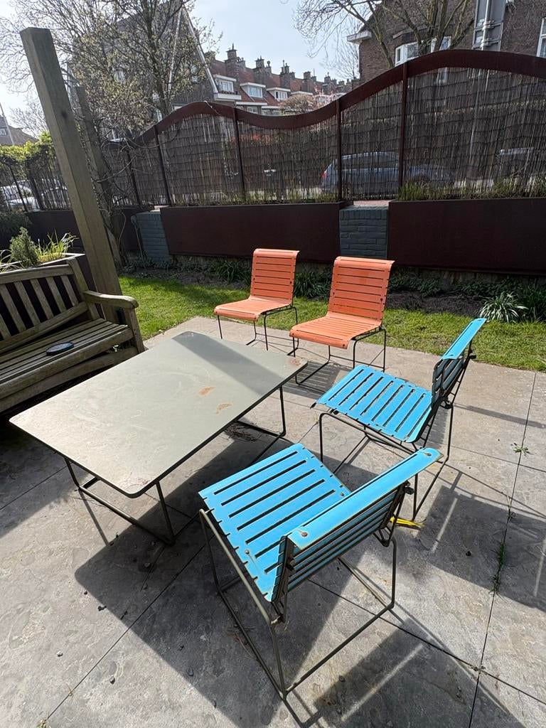 Fermob tuinset: 4 stoelen en tafel, Tuin en Terras, Tuinsets en Loungesets, Gebruikt, Tuinset, Overige materialen, 4 zitplaatsen