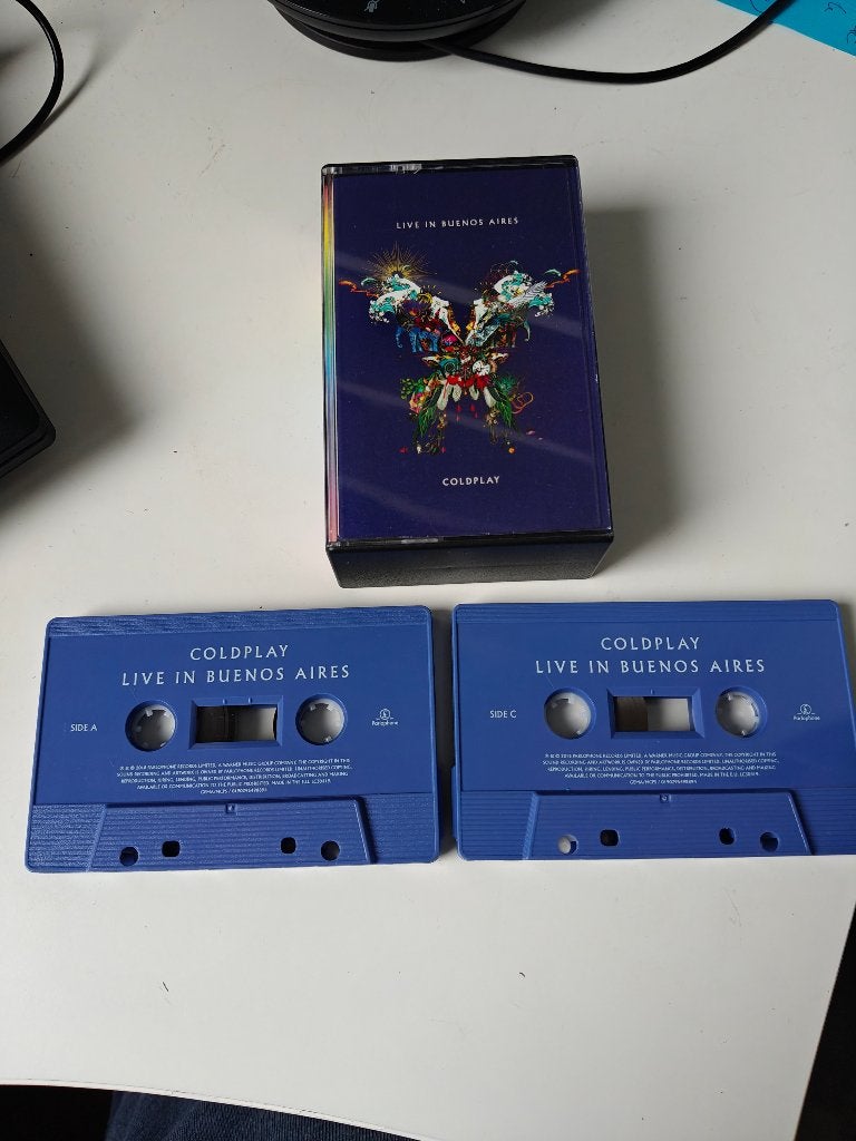 Coldplay - Live In Buenos Aires 2x Cassette zeldzaam, Ophalen of Verzenden, Zo goed als nieuw, 2 t/m 25 bandjes