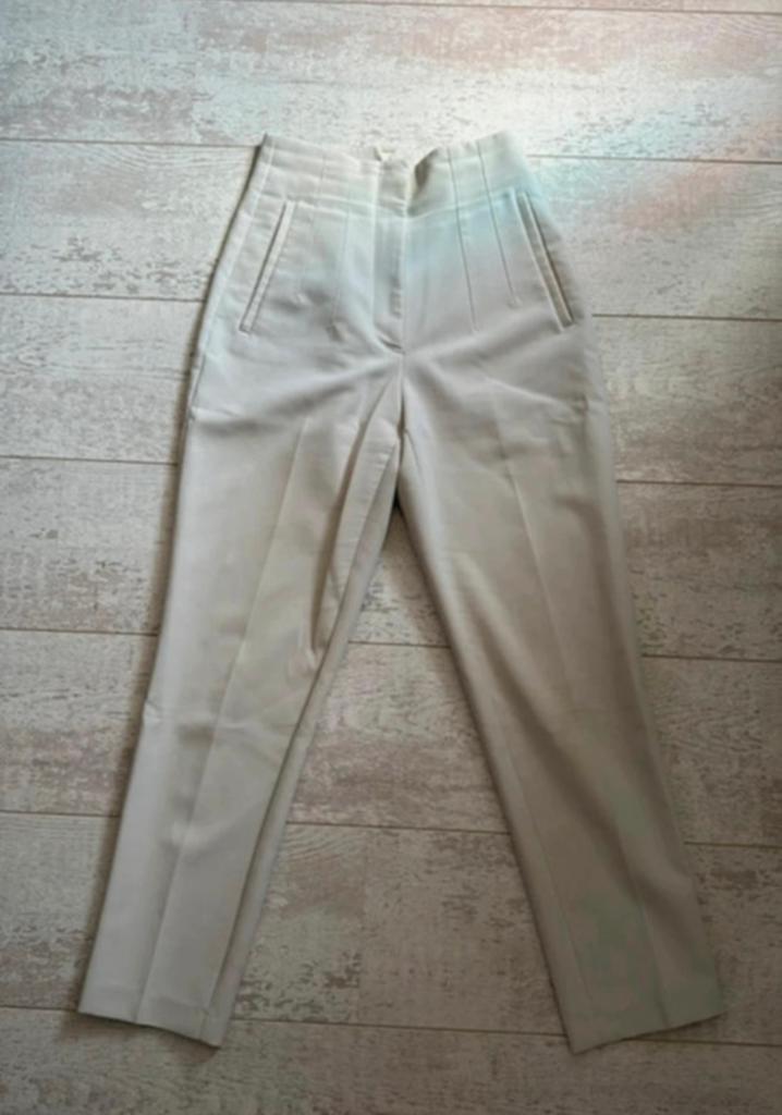 Zara pantalon beige maat xs, Beige, Ophalen of Verzenden, Maat 34 (XS) of kleiner, Lang
