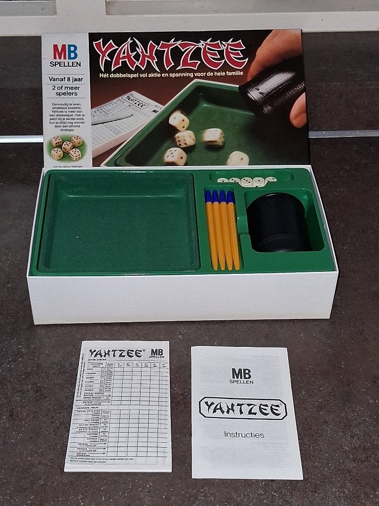 Yahtzee MB 1985 uitmuntende staat, Ophalen of Verzenden