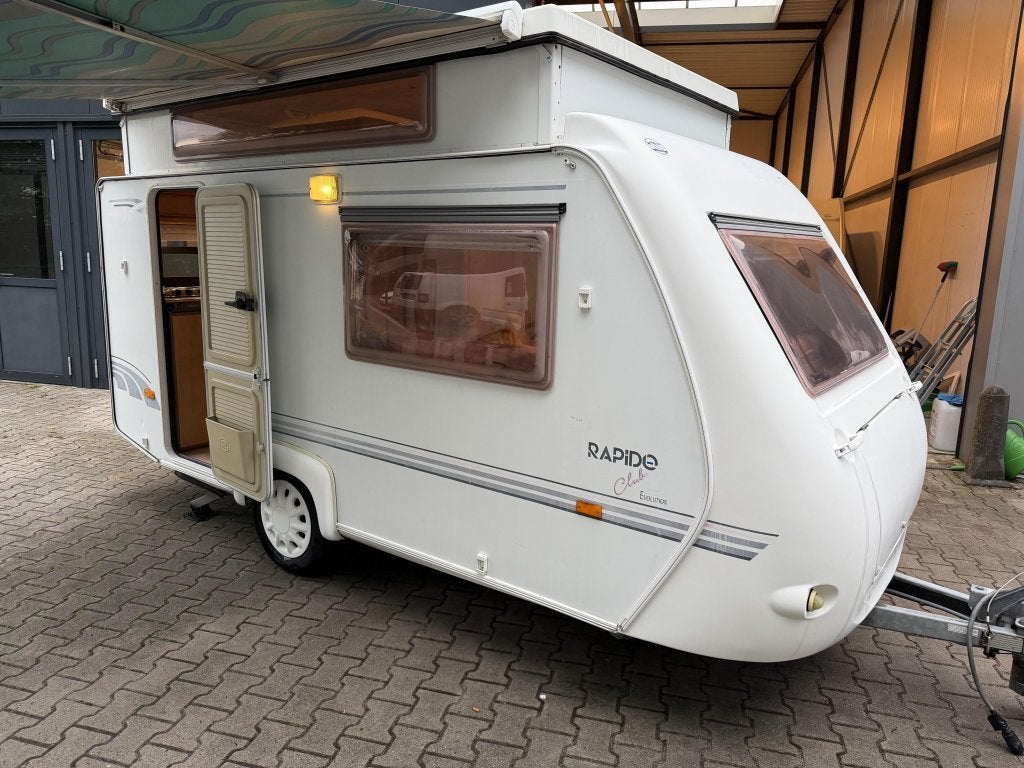 Rapido Evolution 31T ENKELEBEDDE- ZIT - LUIFEL - LGEWICHT!, Caravans en Kamperen, Caravans, Schokbreker, Standaardzit, Bedrijf