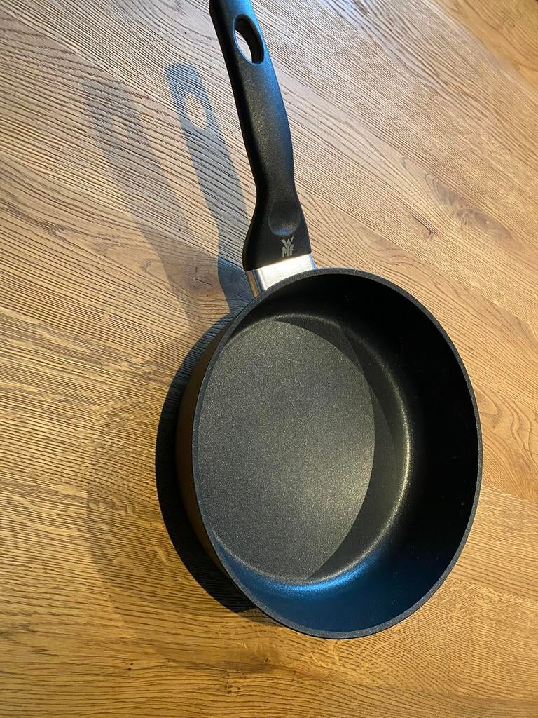 Nieuwe WMF koekenpan/braadpan/wokpan, Huis en Inrichting, Keuken | Potten en Pannen, Ophalen of Verzenden, Zo goed als nieuw