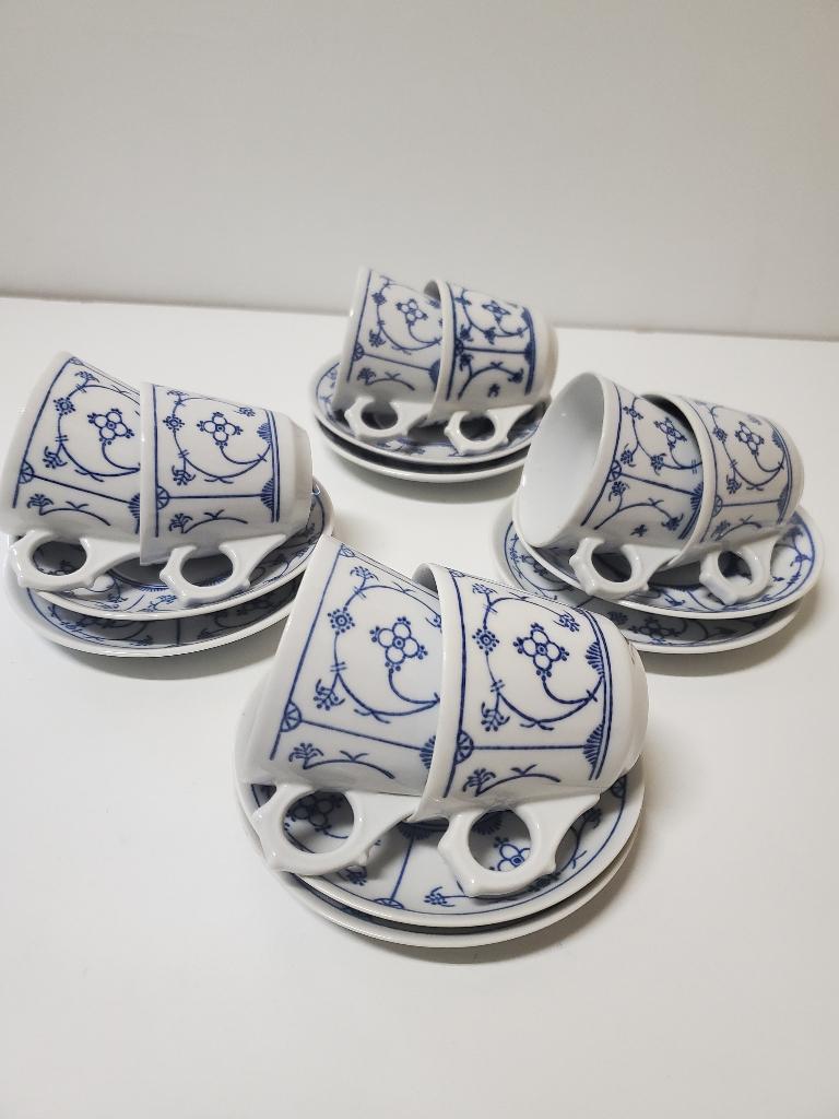 Jäger kop en schotel met werkje in het oor 8 stuks, Gebruikt, Ophalen of Verzenden, Overige stijlen, Kop(pen) en/of Schotel(s)
