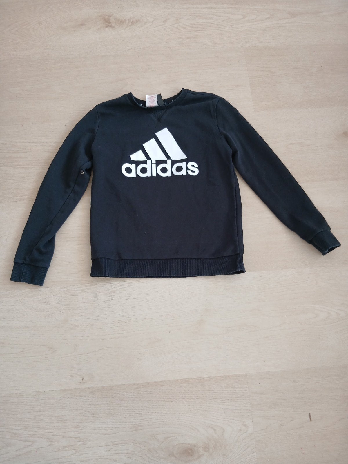 Adidas sweater zwart met wit logo, Ophalen of Verzenden, Gebruikt, Adidas, Jongen of Meisje