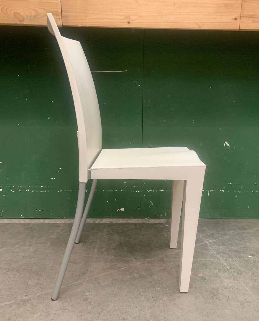 Starck Kartell stoel Miss Global wit - vintage retro, Huis en Inrichting, Stoelen, Ophalen, Kunststof, Gebruikt, Wit