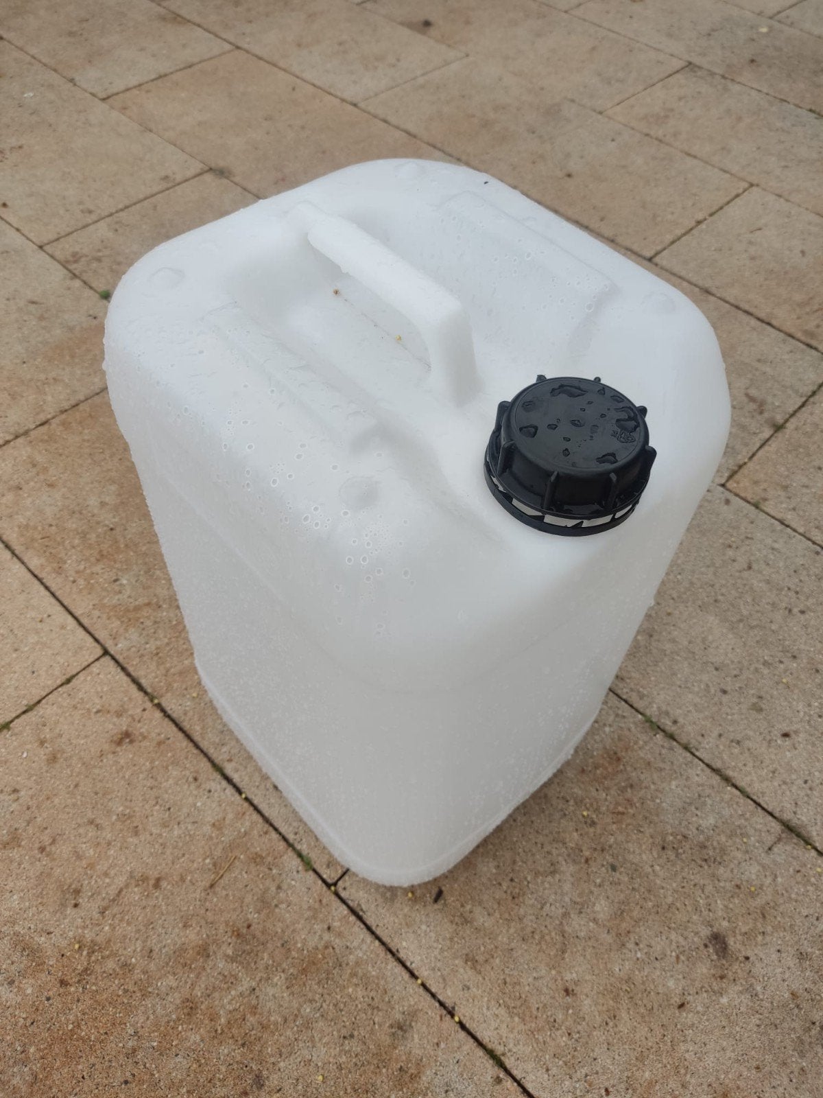 Jerry Cann 20 liter, Ophalen of Verzenden, Zo goed als nieuw