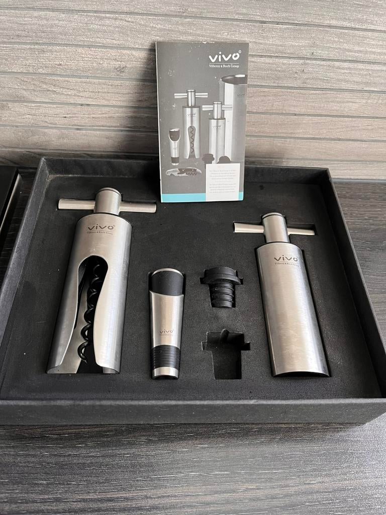 Vivo wijn accessoires set. Villeroy & Boch, Huis en Inrichting, Keuken | Servies, Ophalen of Verzenden, Zo goed als nieuw