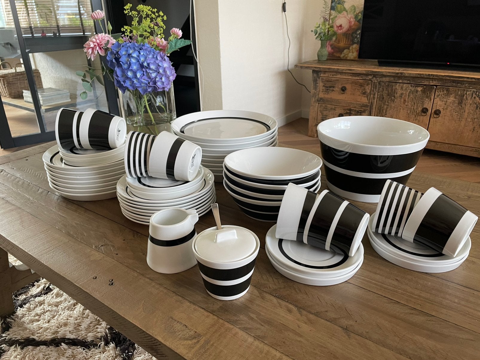 Salt en Pepper servies, Ophalen, Aardewerk, Overige stijlen, Bord(en)