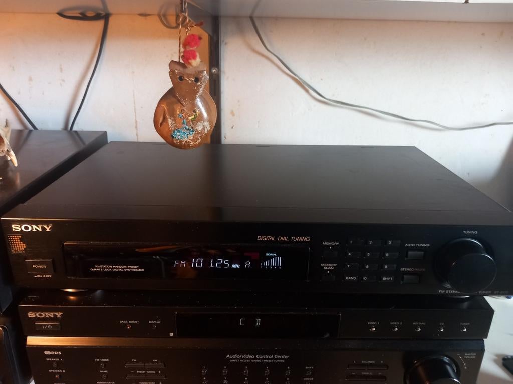 Sony fm stereo/FM-AM tuner st-s170, Ophalen of Verzenden