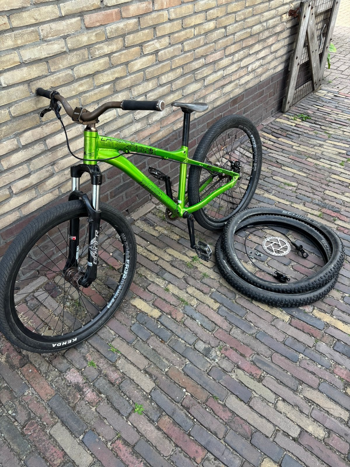 Lapierre Rap 2.2 Dirt Jumper, Fietsen en Brommers, Fietsen | Crossfietsen en BMX, Ophalen, Gebruikt, Aluminium, 24 inch of meer