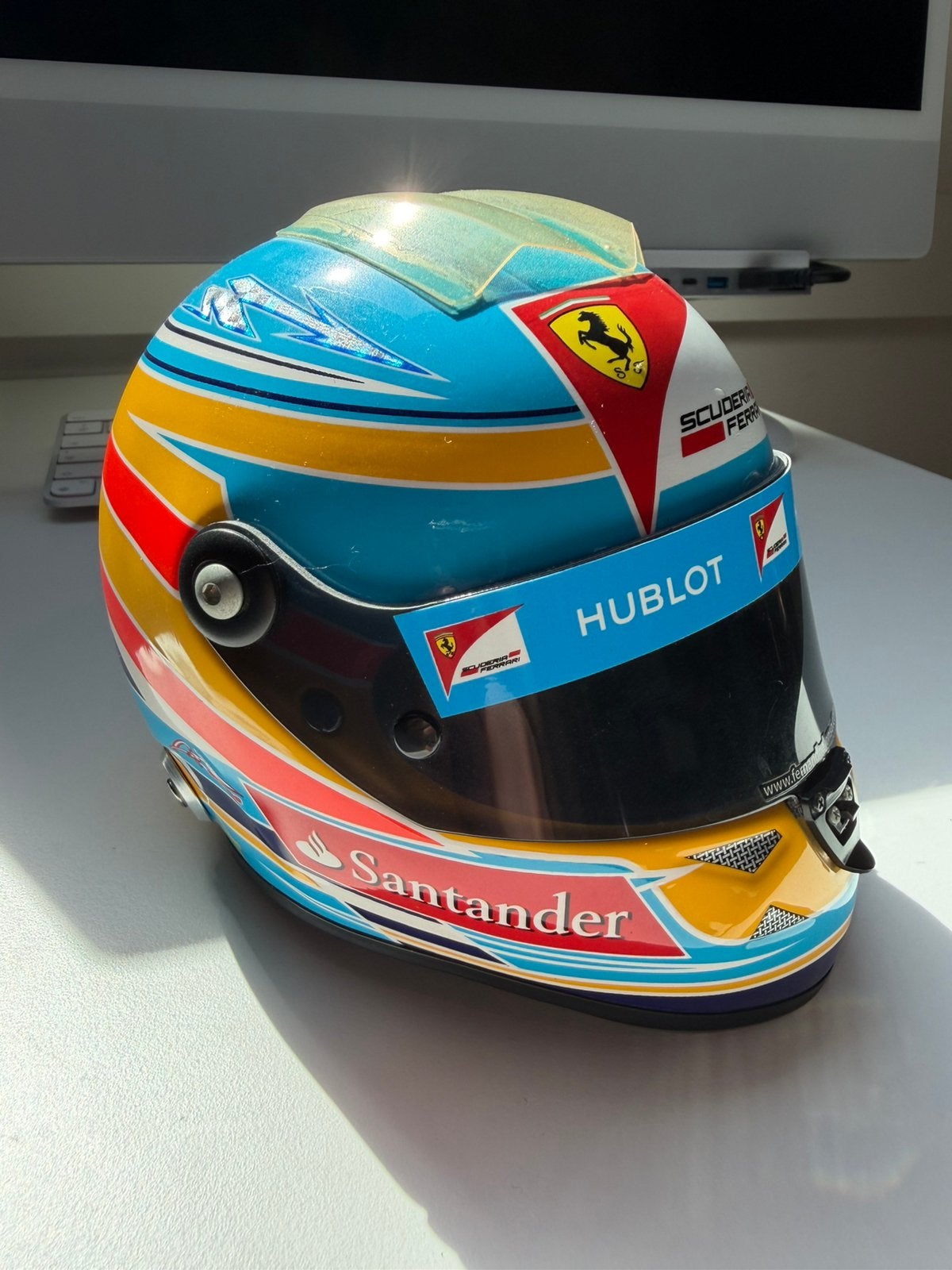Fernando Alonso 1/2 2012 season helm, Ophalen, Zo goed als nieuw, Formule 1