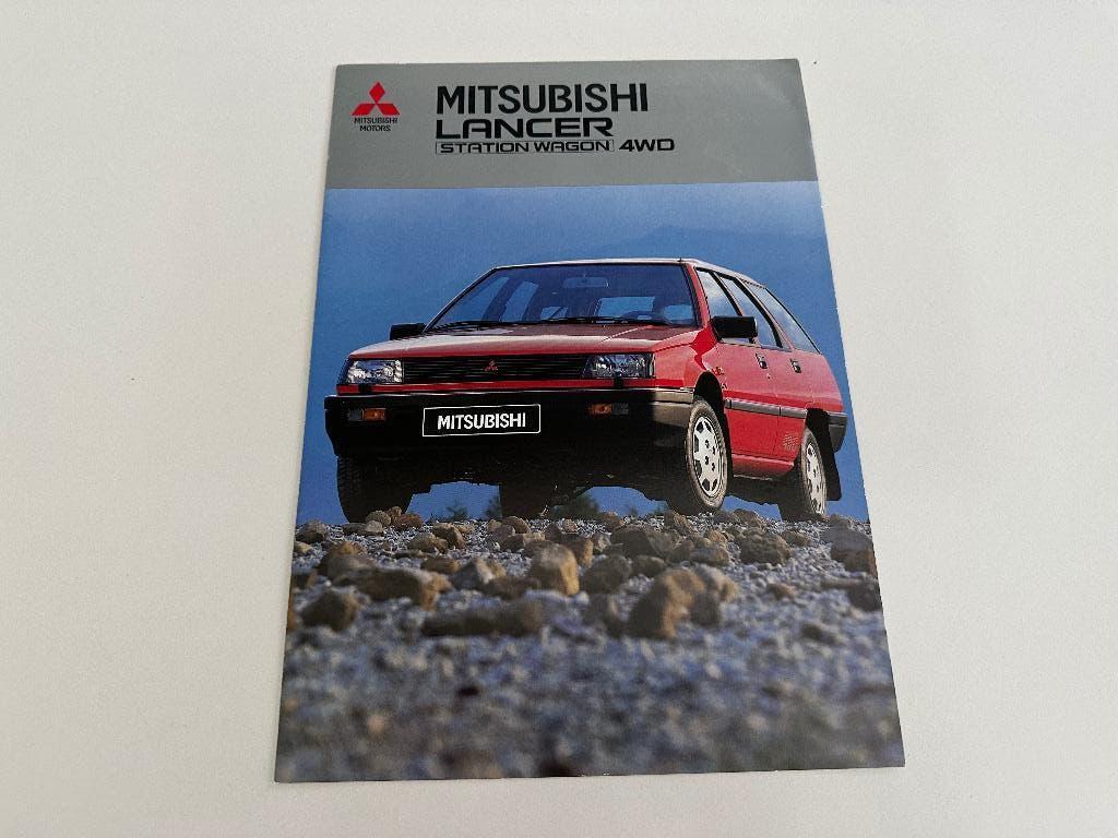 Folder Mitsubishi Lancer SW 4WD  1987, Ophalen of Verzenden, Zo goed als nieuw, Mitsubishi