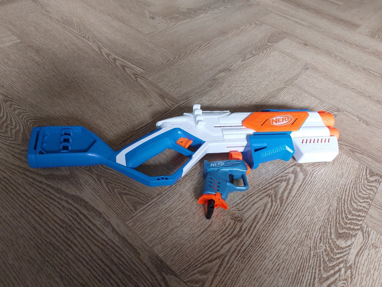 Nerf Modulus ECS-10 Blaster met extra blaster, Ophalen, Gebruikt, Jongen of Meisje