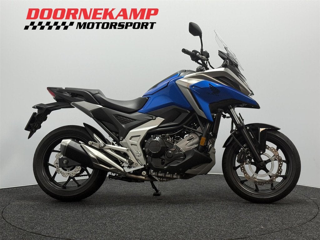 Honda NC 750 X C-ABS (bj 2021), Motoren, 745 cc, Verkoop@doornekampmotorsport.nl, Meer dan 35 kW, Toermotor