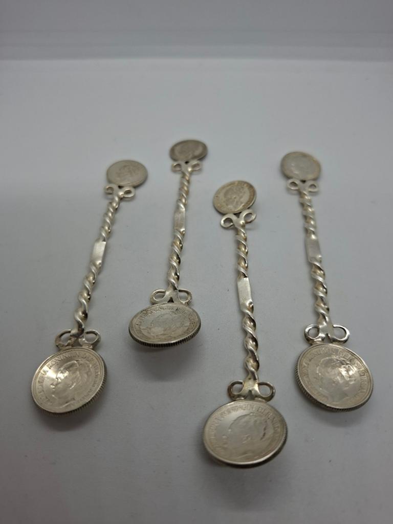 4 Zilveren Lepeltjes van Dubbeltjes/Kwartjes - Wilhelmina, Ophalen of Verzenden, Nederland