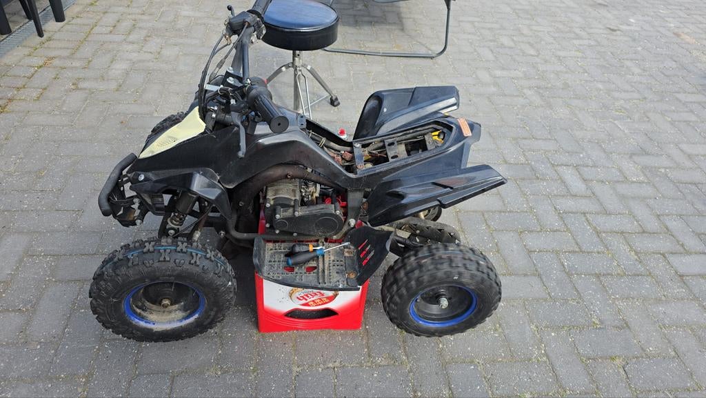 Mini kinderquad met elektrische start - opknapper, Fietsen en Brommers, Minibikes, Midibikes en Pitbikes, Ophalen