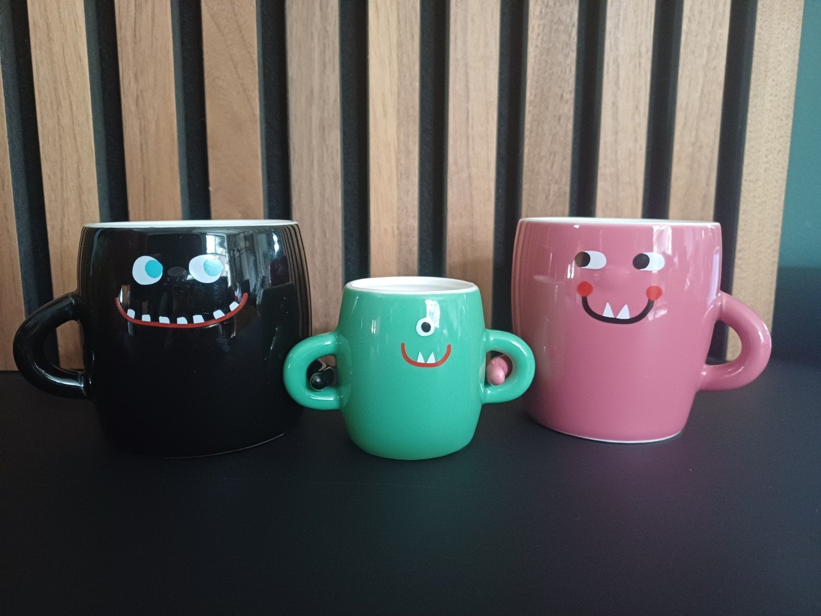 KRAMEKOPPER Hug Mugs - Familie Monstermokken Set, Huis en Inrichting, Ophalen of Verzenden