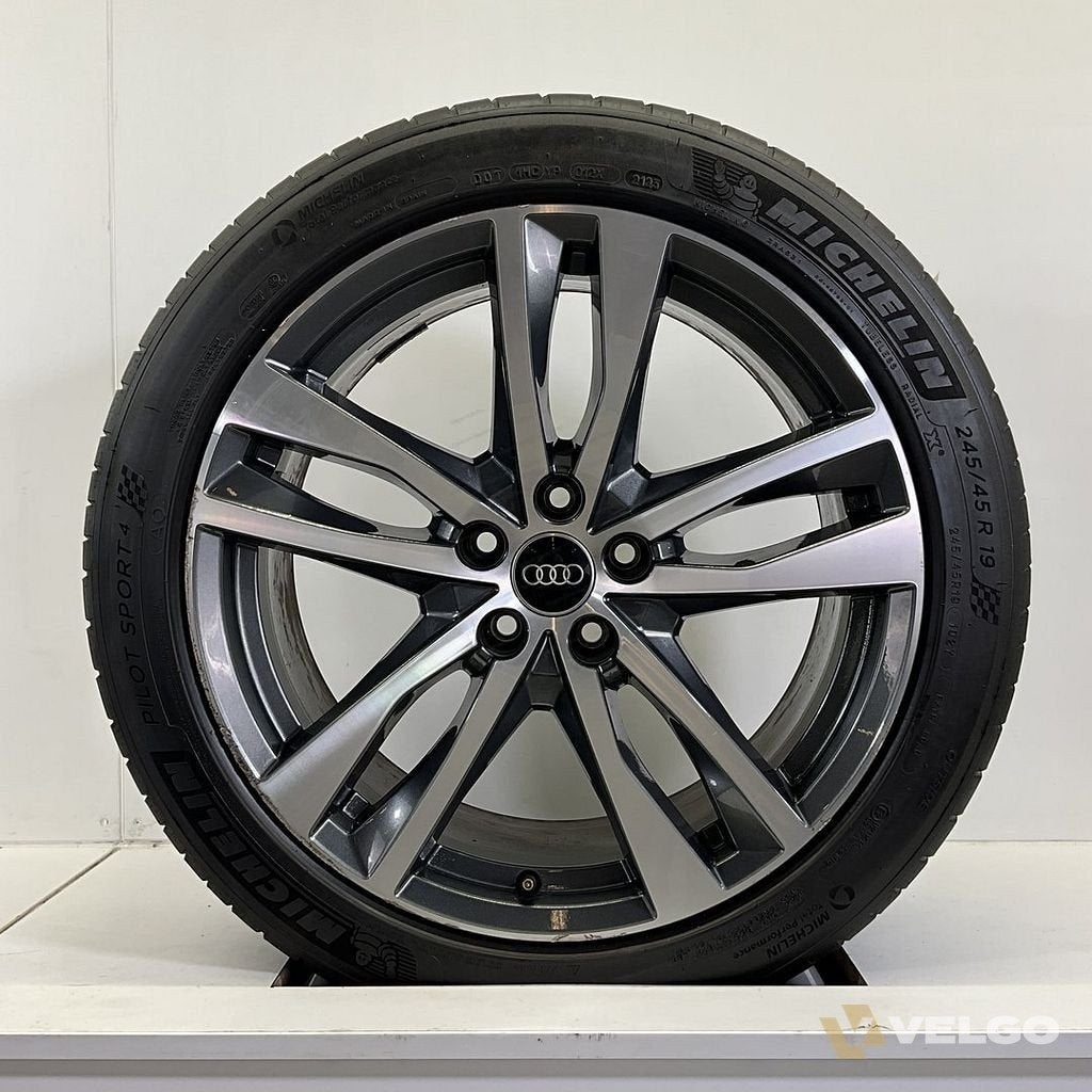 AUDI A6 A7 SET VElGEN + ZOMERBANDEN 19 INCH, 19 inch, -, -, Banden en Velgen