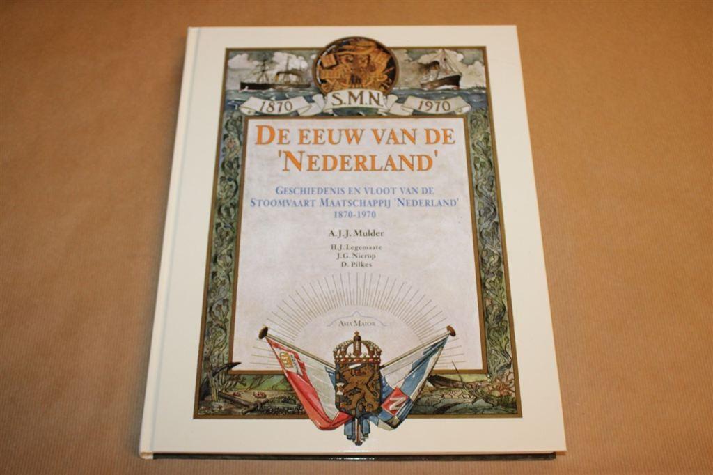 Gedenkboek Stoomvaart Mij Nederland 1870-1970, Ophalen of Verzenden, Zo goed als nieuw, Boek of Tijdschrift