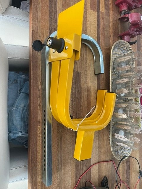 Caravan wielklem voor 13, 14 en 15 inch wielen, Ophalen, Zo goed als nieuw
