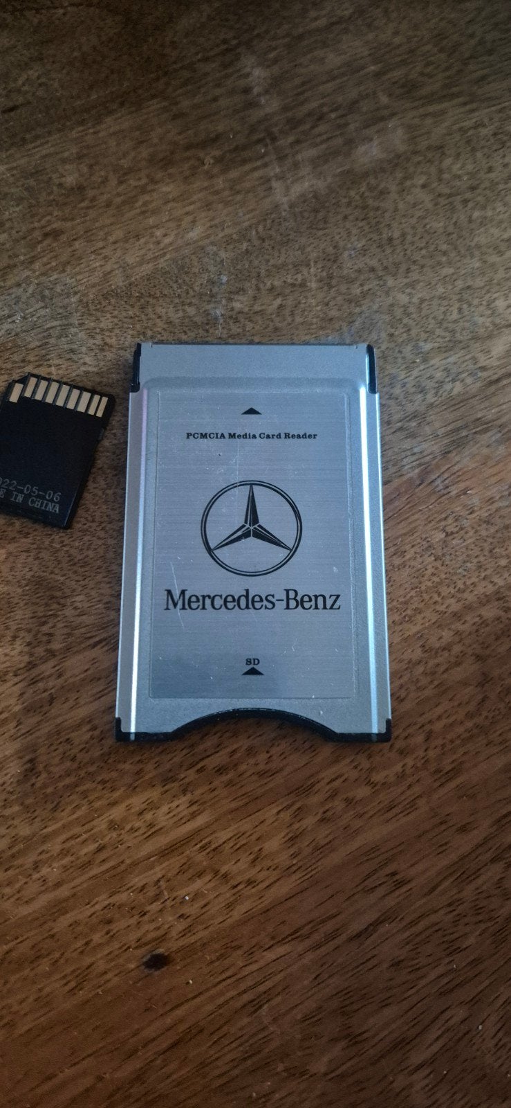 Mercedes-Benz PCMCIA Media Card Reader SD Adapter, Ophalen of Verzenden, Zo goed als nieuw