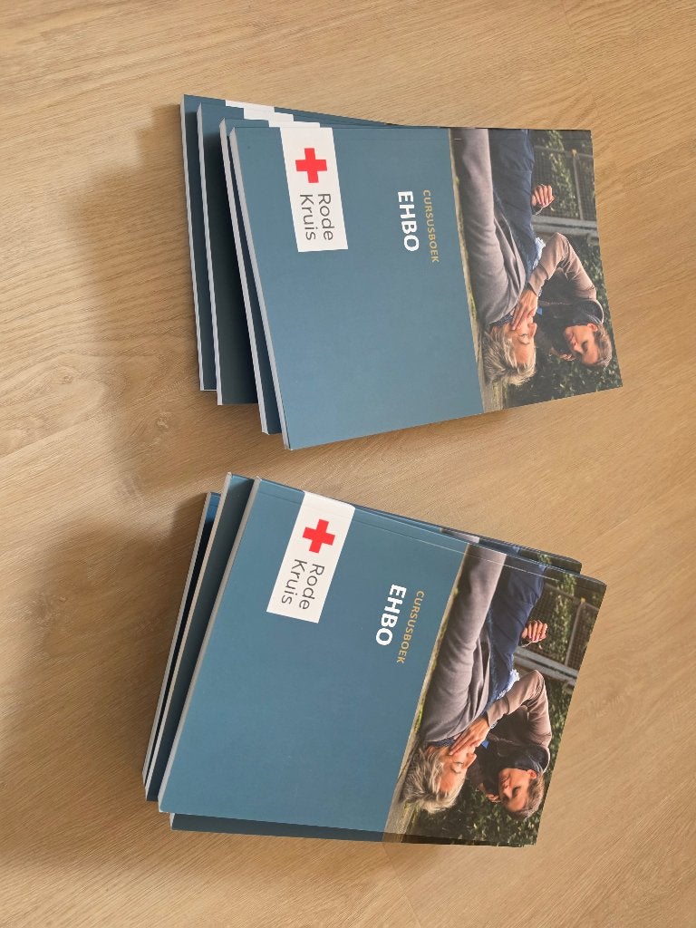 11x Rode Kruis - Cursusboek EHBO - Eerste hulp boek, Ophalen of Verzenden, Beta, Nieuw, Niet van toepassing