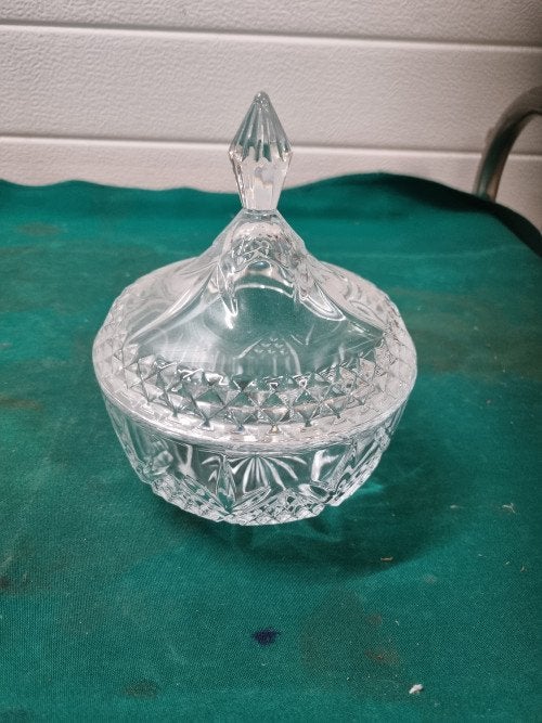 bonbon schaal kristal bewerkt, Ophalen of Verzenden, 'T Olde Gre-j, Info@toldegrej.nl, Endepoelstraat 20f Didam