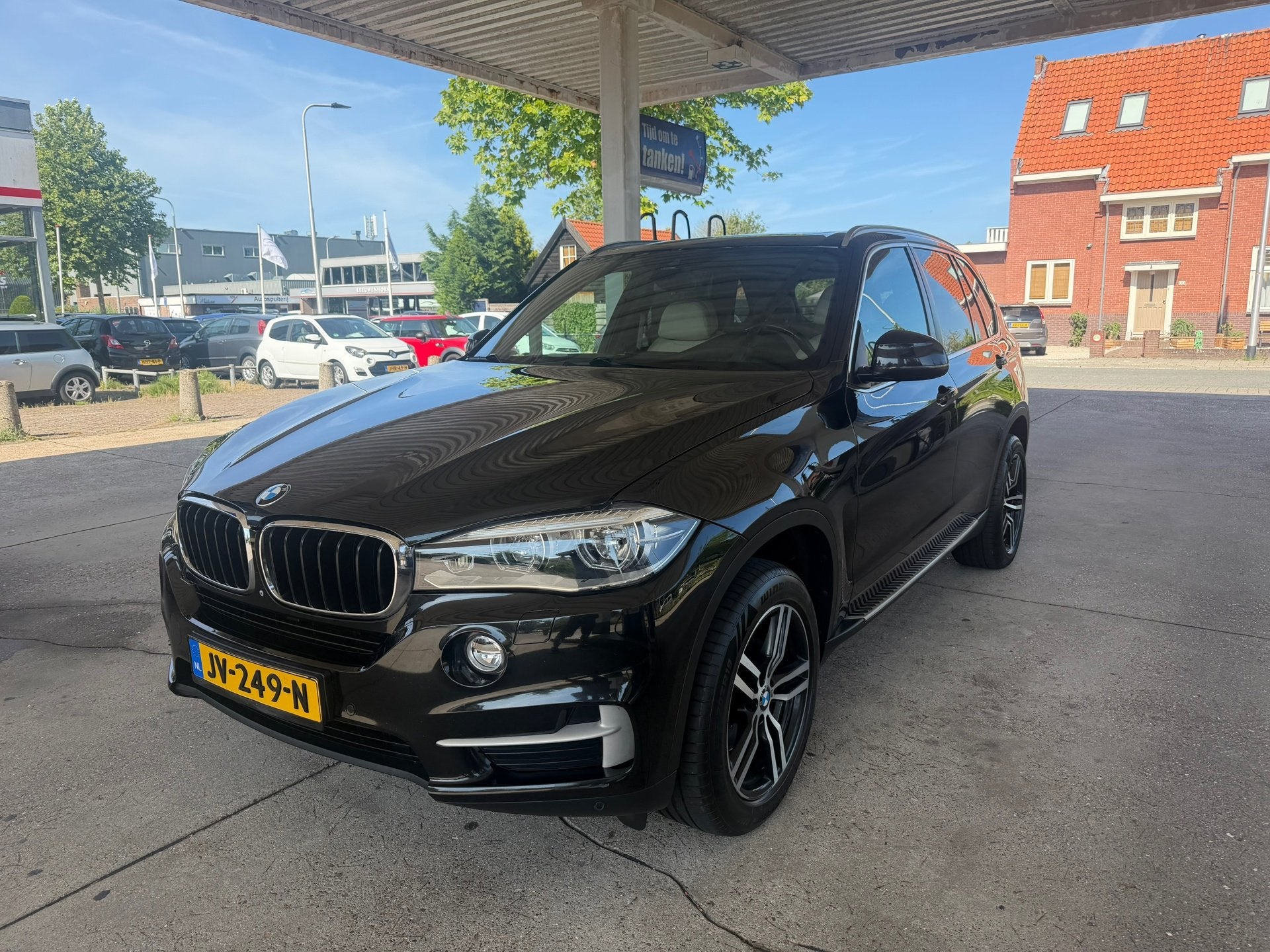 BMW X5 XDrive30d High Executive PANO-AUTOMAAT-CAMERA-FULL, Automatische klimaatregeling, Gebruikt, 2993 cc, 241 €/maand