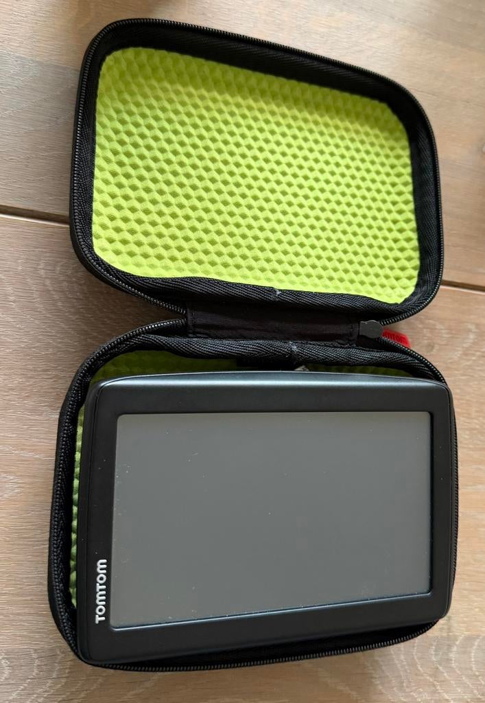 TomTom Start 25 navigatiesysteem, Auto diversen, Autonavigatie, Ophalen of Verzenden, Zo goed als nieuw