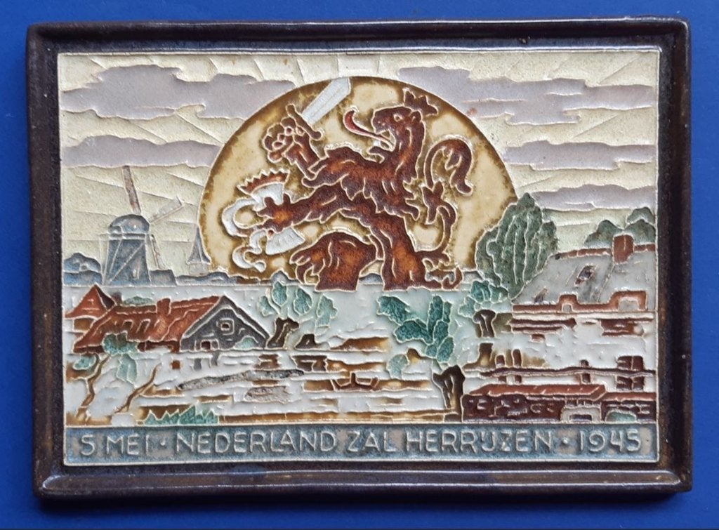 Porceleyne Fles 1945 Nederland zal Herrijzen Cloisonne (9), Ophalen of Verzenden