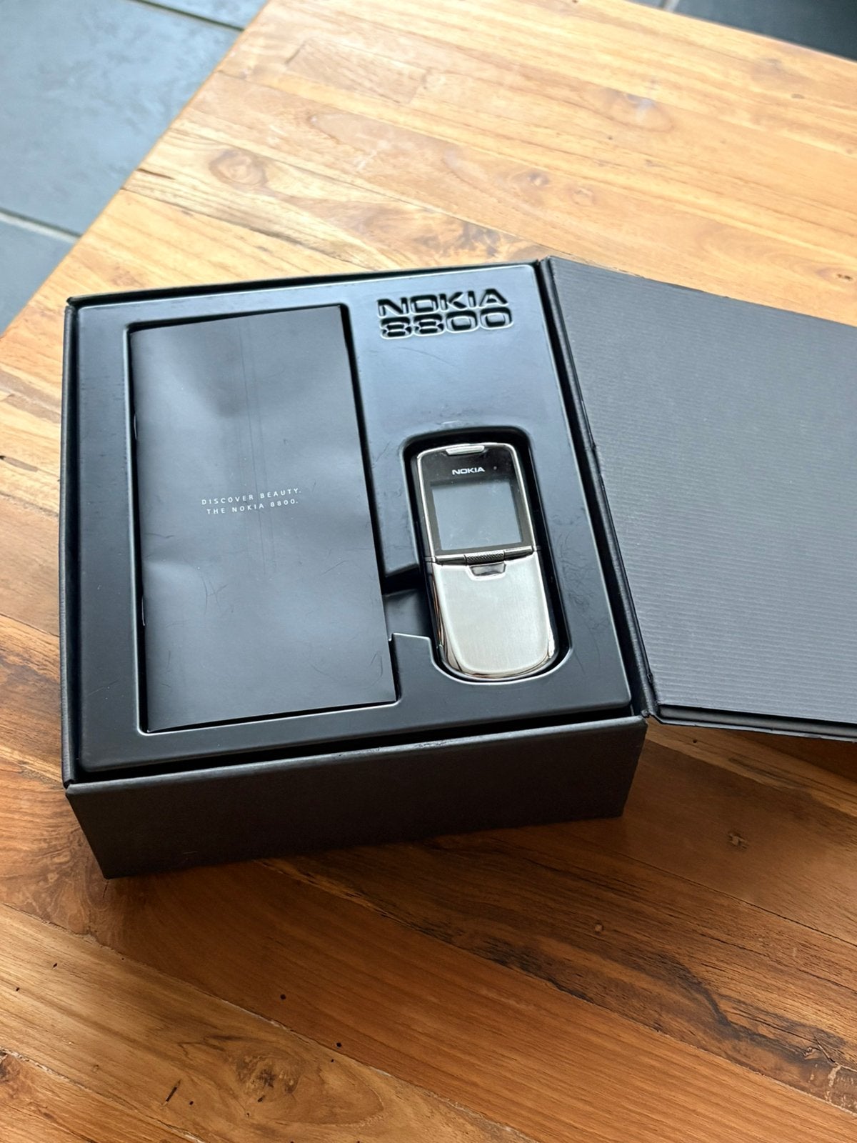 Nokia 8800 Origineel Compleet in Doos + Docking Station, Telecommunicatie, Mobiele telefoons | Nokia, Nieuw, Geen camera, Zwart